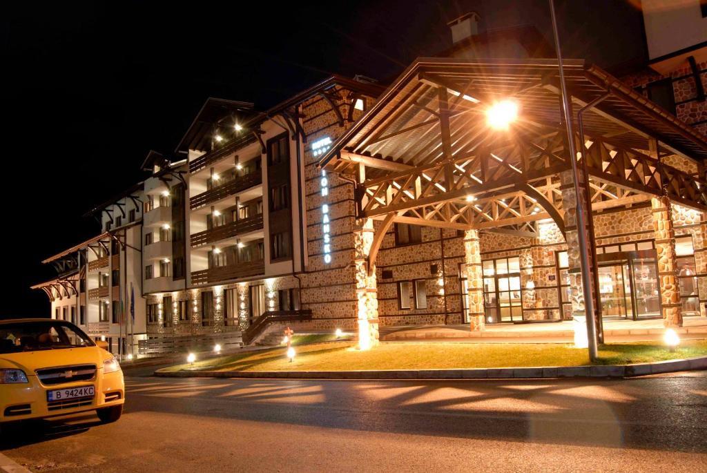 Lion Bansko Hotel Exterior photo